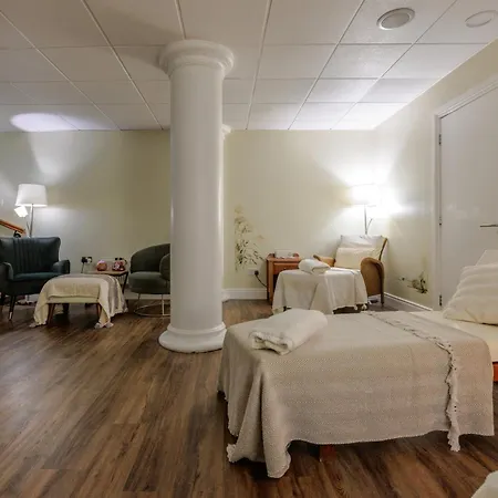 Inishowen Gateway Hotel 3*