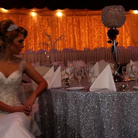 فندق Inishowen Gateway بونكرانا