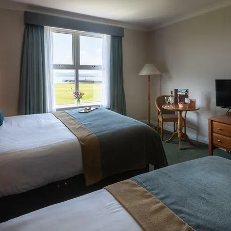 فندق Inishowen Gateway 3*