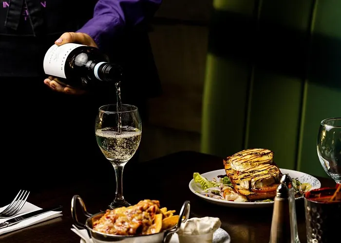 Inishowen Gateway 호텔