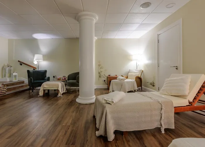 Inishowen Gateway Hotel 3*