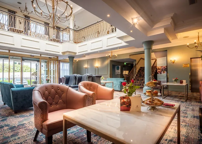 Inishowen Gateway 번크라나