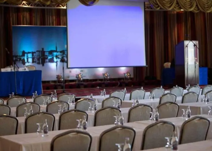 Inishowen Gateway Hotel