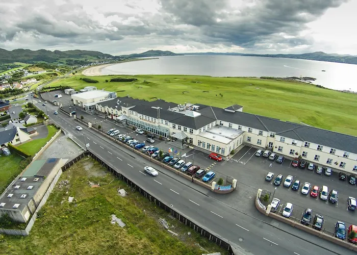 Inishowen Gateway 호텔